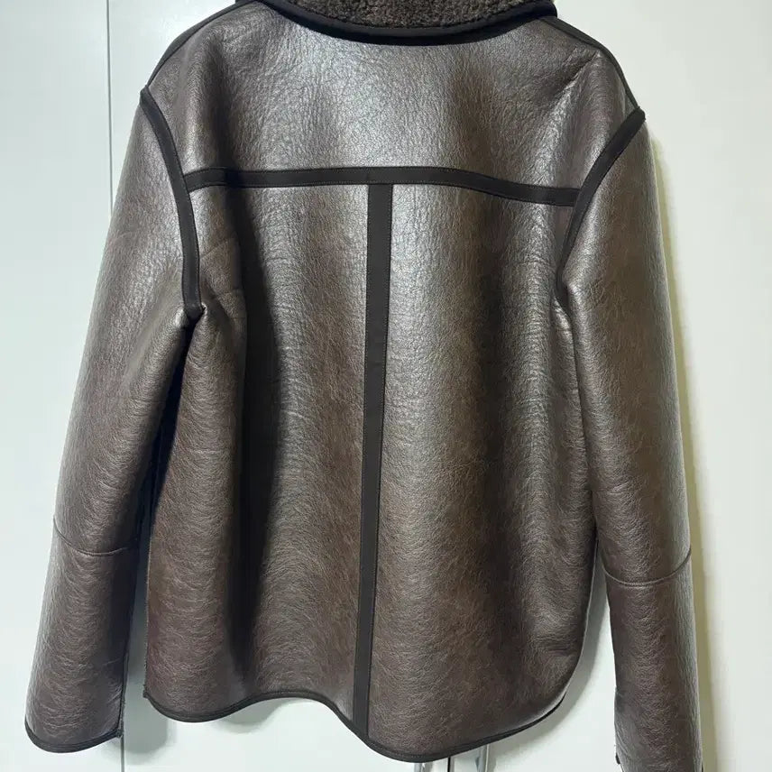 [BUNJANG] LABEL ARCHIVE Reversible Mouton / 라벨아카이브 리버서블 무스탕