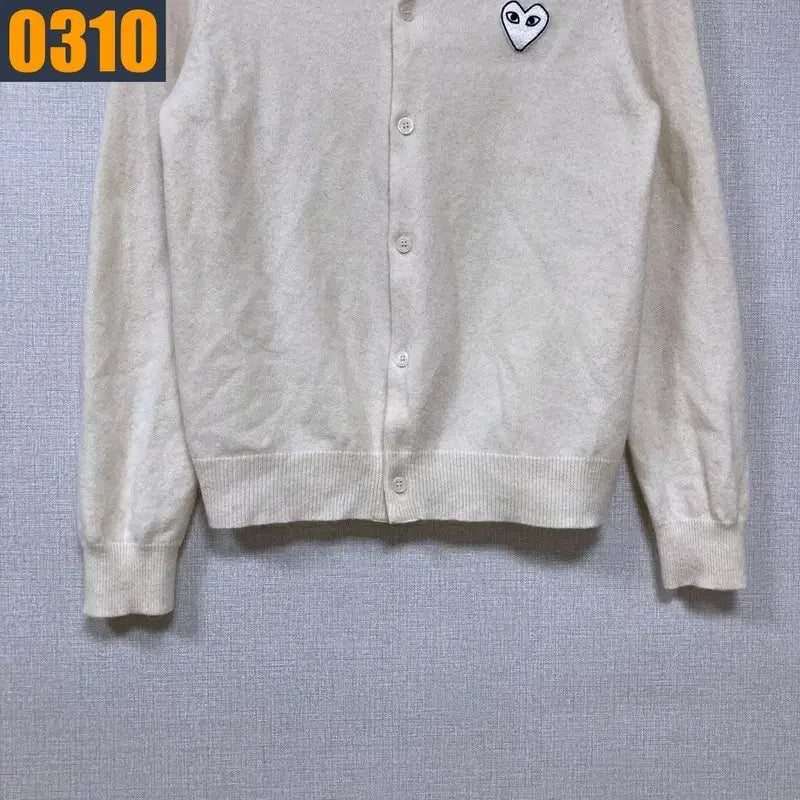 [BUNJANG] Comme des Garcons White U-Neck Cardigan / 95 꼼데가르송 화이트 유넥 가디건