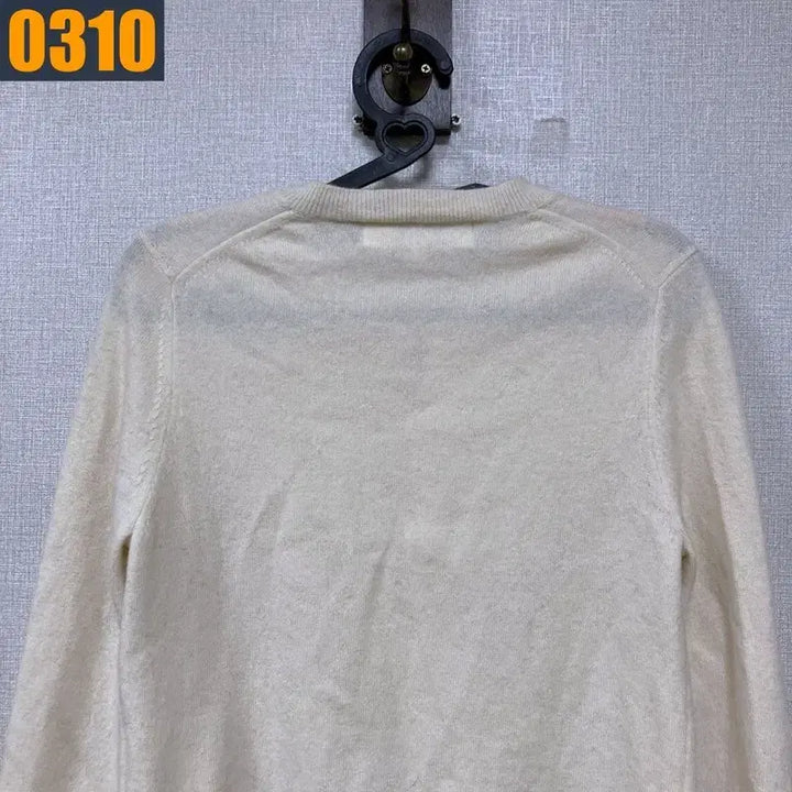 [BUNJANG] Comme des Garcons White U-Neck Cardigan / 95 꼼데가르송 화이트 유넥 가디건
