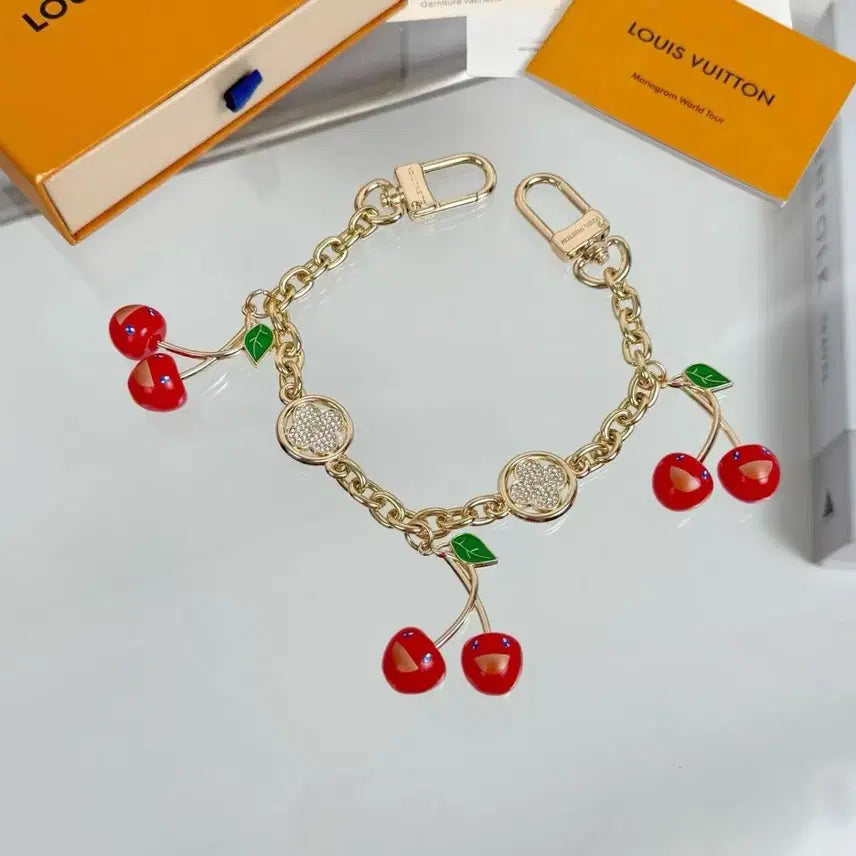 [BUNJANG] Louis Vuitton Key Holder Cherry Cubic Bag Accessory / 루이비통 키홀더 차 키링 가방 액세서리