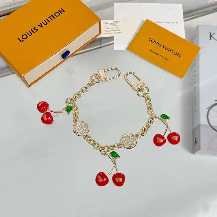 [BUNJANG] Louis Vuitton Key Holder Cherry Cubic Bag Accessory / 루이비통 키홀더 차 키링 가방 액세서리