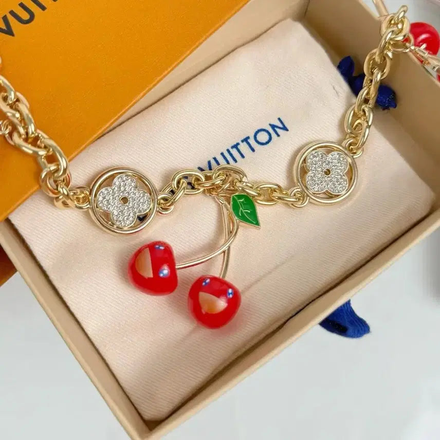 [BUNJANG] Louis Vuitton Key Holder Cherry Cubic Bag Accessory / 루이비통 키홀더 차 키링 가방 액세서리