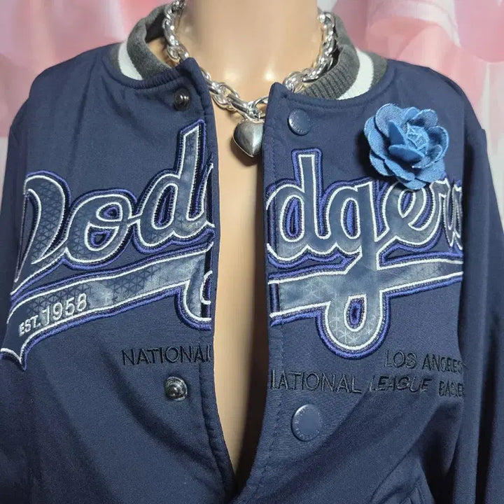 [BUNJANG] MLB Bomber Jacket / MLB 정품 봄버자켓(살짝 두께감 있음)