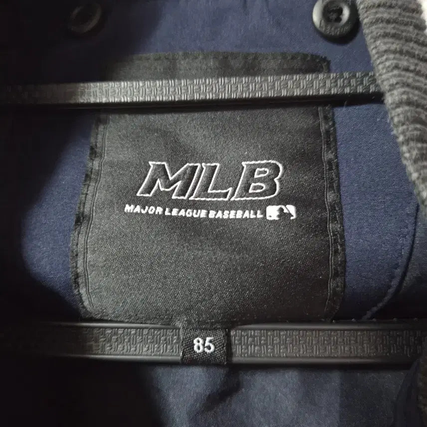 [BUNJANG] MLB Bomber Jacket / MLB 정품 봄버자켓(살짝 두께감 있음)