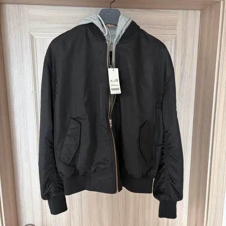 [BUNJANG] Giordano Bomber Jacket Black XL / 지오다노 항공점퍼 블랙 XL 105사이즈 새상품