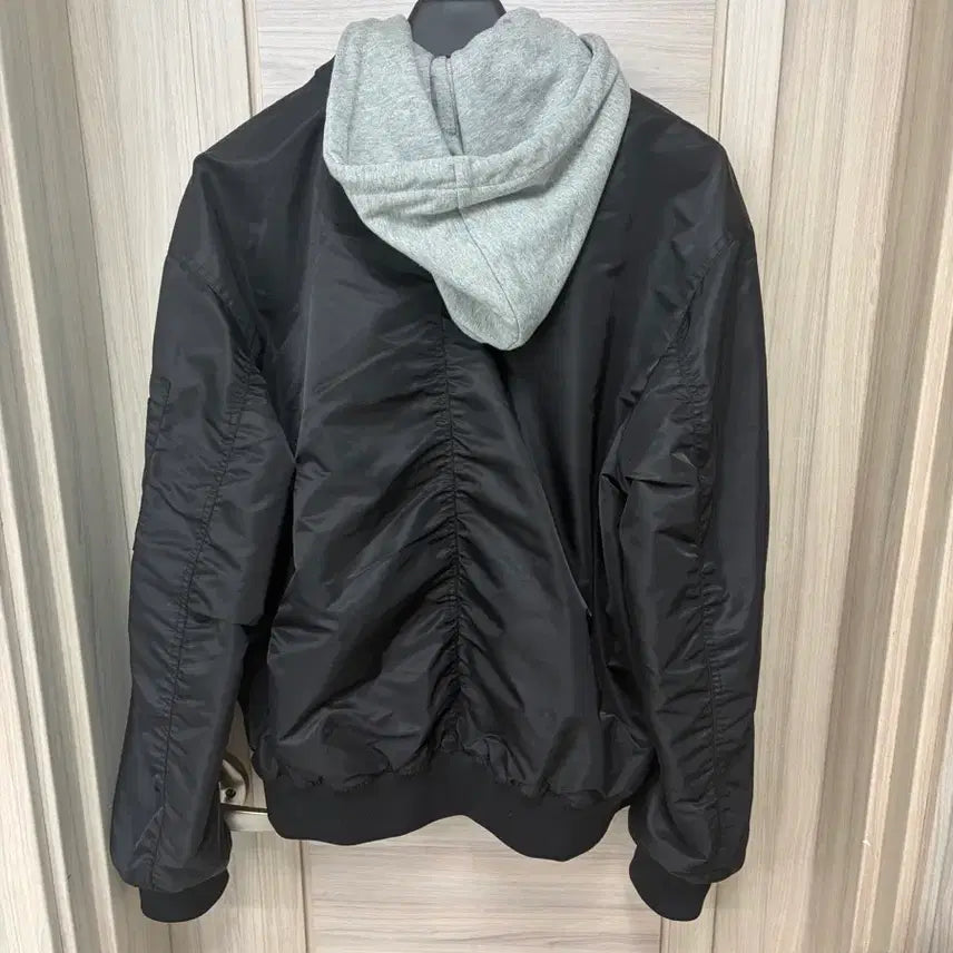 [BUNJANG] Giordano Bomber Jacket Black XL / 지오다노 항공점퍼 블랙 XL 105사이즈 새상품