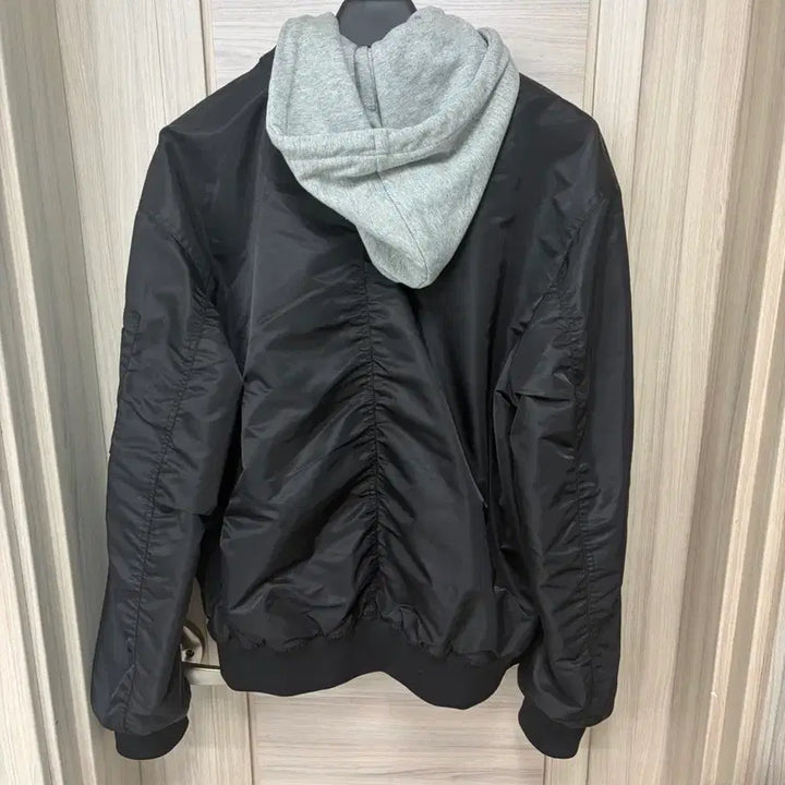 [BUNJANG] Giordano Bomber Jacket Black XL / 지오다노 항공점퍼 블랙 XL 105사이즈 새상품