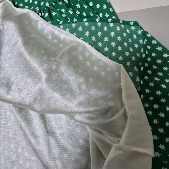 [SOLD OUT] 여성의류 그린 플라워 롱 원피스 도트 반팔 롱 원피스