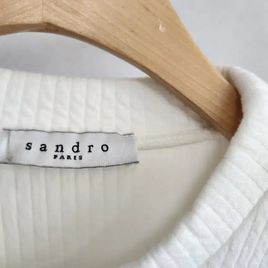 [BUNJANG] Sandro White Printed Sweatshirt / 산드로 화이트 프린팅 맨투맨 티셔츠