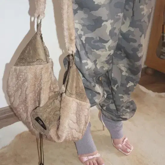 [BUNJANG] Sculptor Horse Shoe Per Bag Brown / 스컬프터 홀스슈 퍼 백 브라운 네고XX
