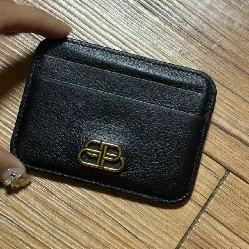[SOLD OUT] 발렌시아가 블랙 카드지갑