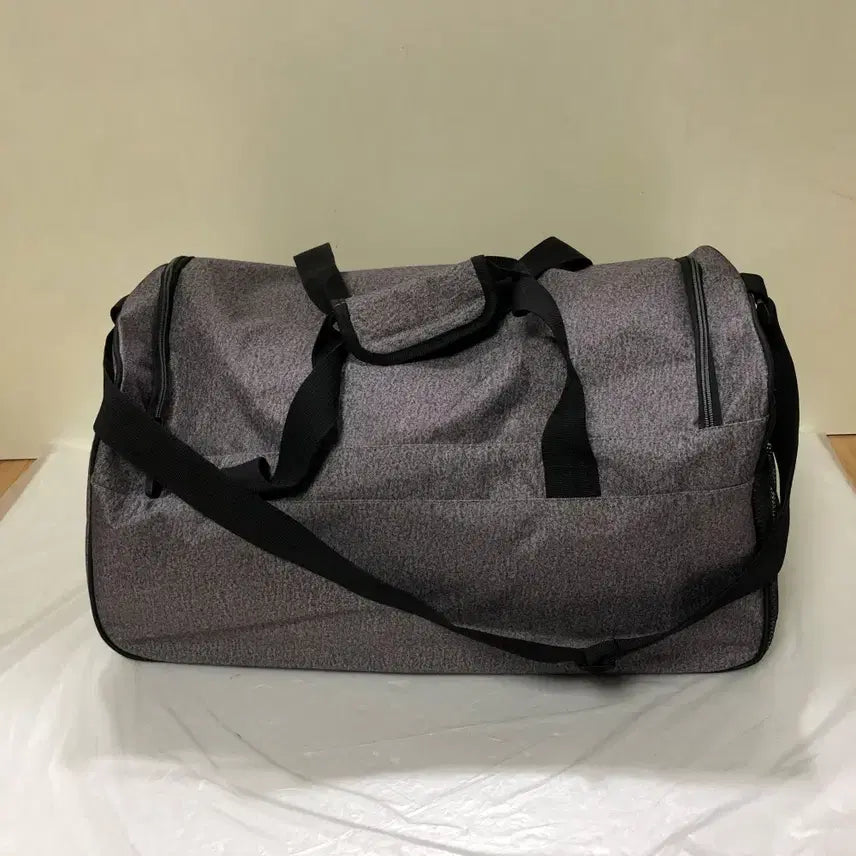 [BUNJANG] Fila Duffel Bag / 휠라 더플백 크로스백@9985
