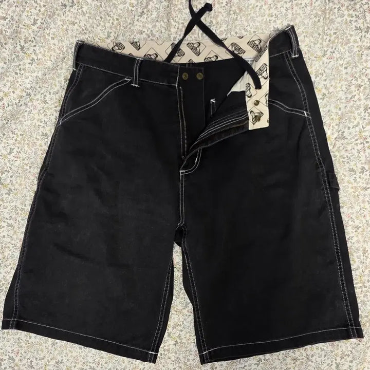 [BUNJANG] Ben Davis Bermuda Shorts Black Color 32 (L) / 벤 데이비스 버뮤다 팬츠 블랙 칼라 32 (L) 반바지