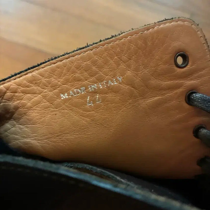 [BUNJANG] Maison Margiela Lace-Up Leather Boots / 메종마르지엘라 레이스업 가죽 부츠
