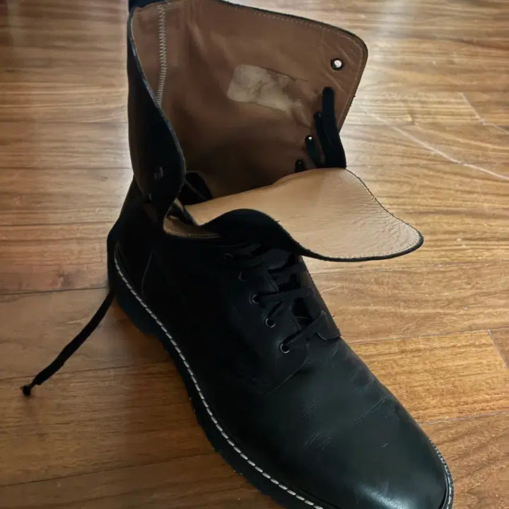 [BUNJANG] Maison Margiela Lace-Up Leather Boots / 메종마르지엘라 레이스업 가죽 부츠