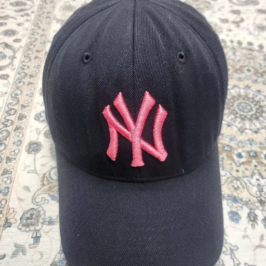 [BUNJANG] MLB New York Yankees Ball Cap / MLB 뉴욕 양키스  볼캡  XS-S