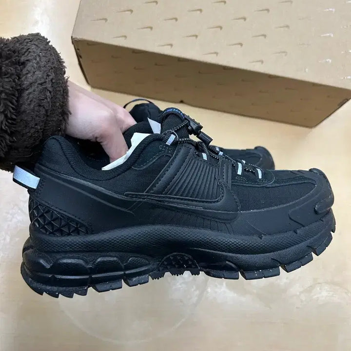[BUNJANG] Nike Zoom Vomero 5 &