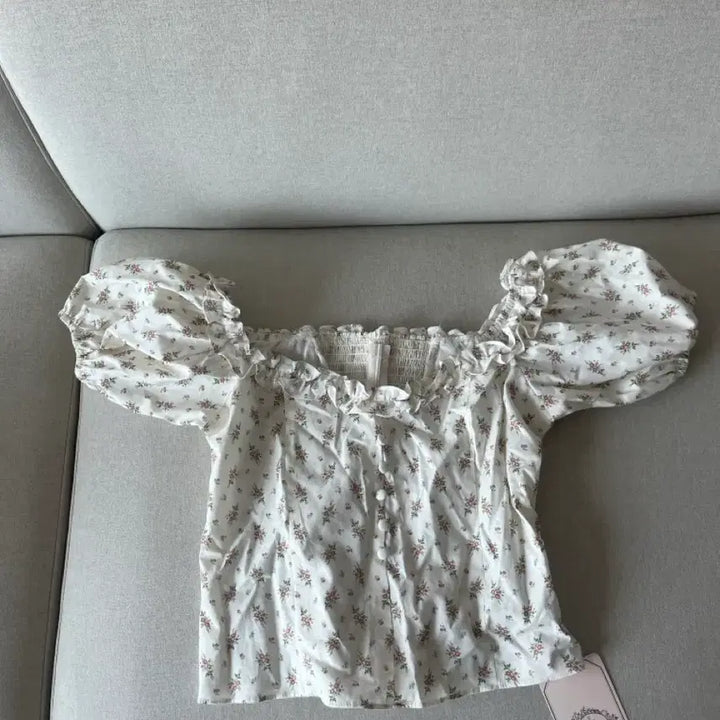 [BUNJANG] Milkcocoa Blouse and Pants Set / (새상품) 밀크코코아 블라우스+바지 세트 판매해요(상의 프리/하의 M)