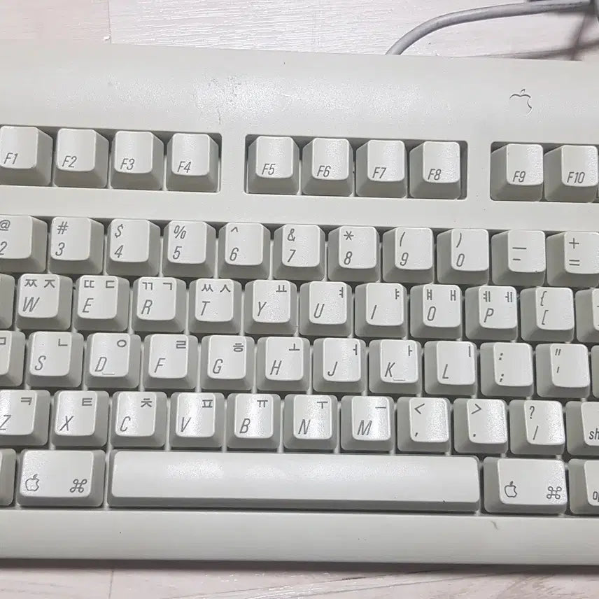 [BUNJANG] Apple M2980 Keyboard and Mouse Set / 수집용 - 90년대 애플컴퓨터 키보드(M2980)+마우스 (단자모양O)