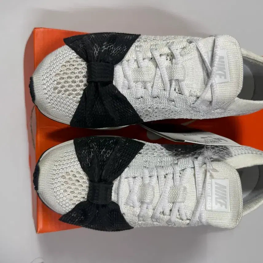 [BUNJANG] Nike x Comme des Garçons Flyknit Sneakers / 나이키 꼼데가르송 플라이니트 [230]판매
