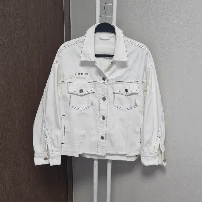 [BUNJANG] VOV White Denim Asymmetrical Jacket / VOV보브(66)화이트데님 언발쟈켓