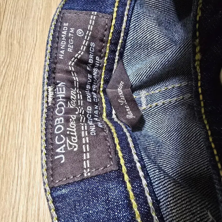 [BUNJANG] Jacob Cohën 688 32-inch Jeans / 야콥코헨 688 32인치