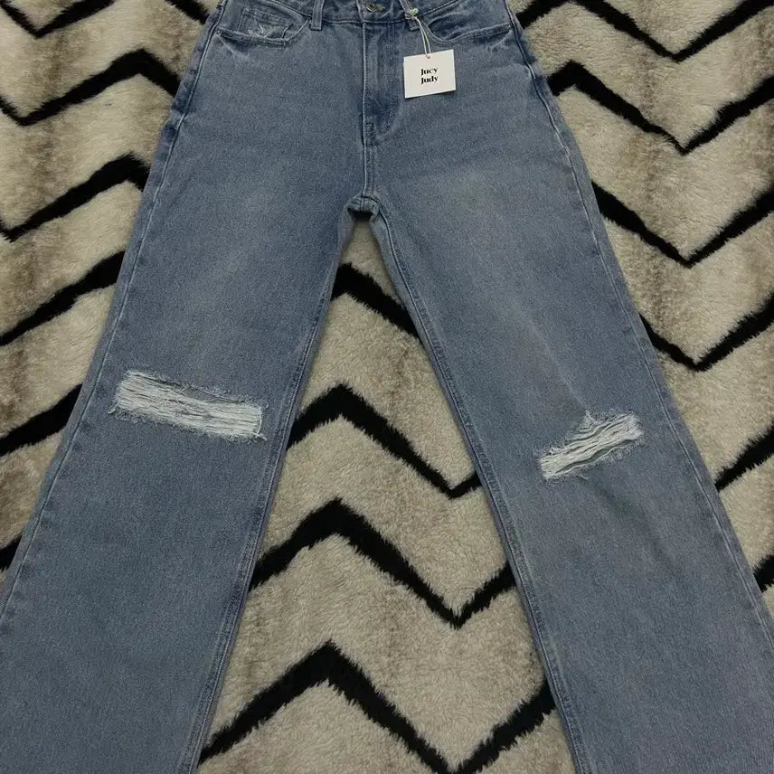 [BUNJANG] Jucie Judy Damage Straight Denim Pants Indigo / [26]쥬시쥬디 데미지 스트레이트 데님팬츠/인디고