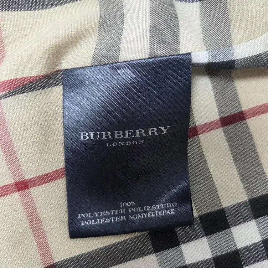 [BUNJANG] Burberry Trench Coat Light Beige (S) / 버버리 트렌치코트 오버핏 라이트베이지(S)