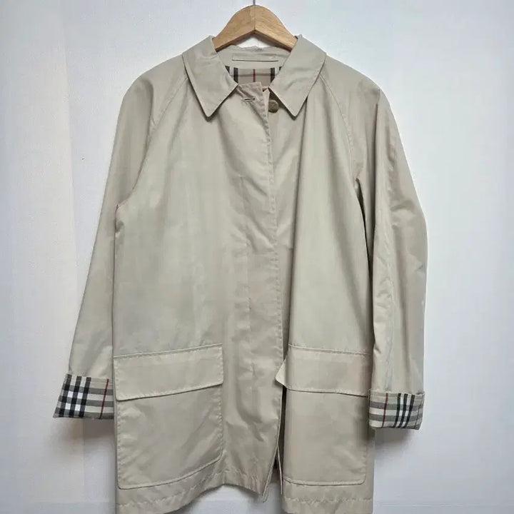 [BUNJANG] Burberry Trench Coat Light Beige (S) / 버버리 트렌치코트 오버핏 라이트베이지(S)