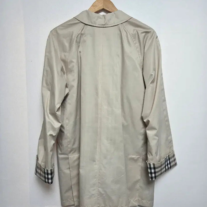 [BUNJANG] Burberry Trench Coat Light Beige (S) / 버버리 트렌치코트 오버핏 라이트베이지(S)
