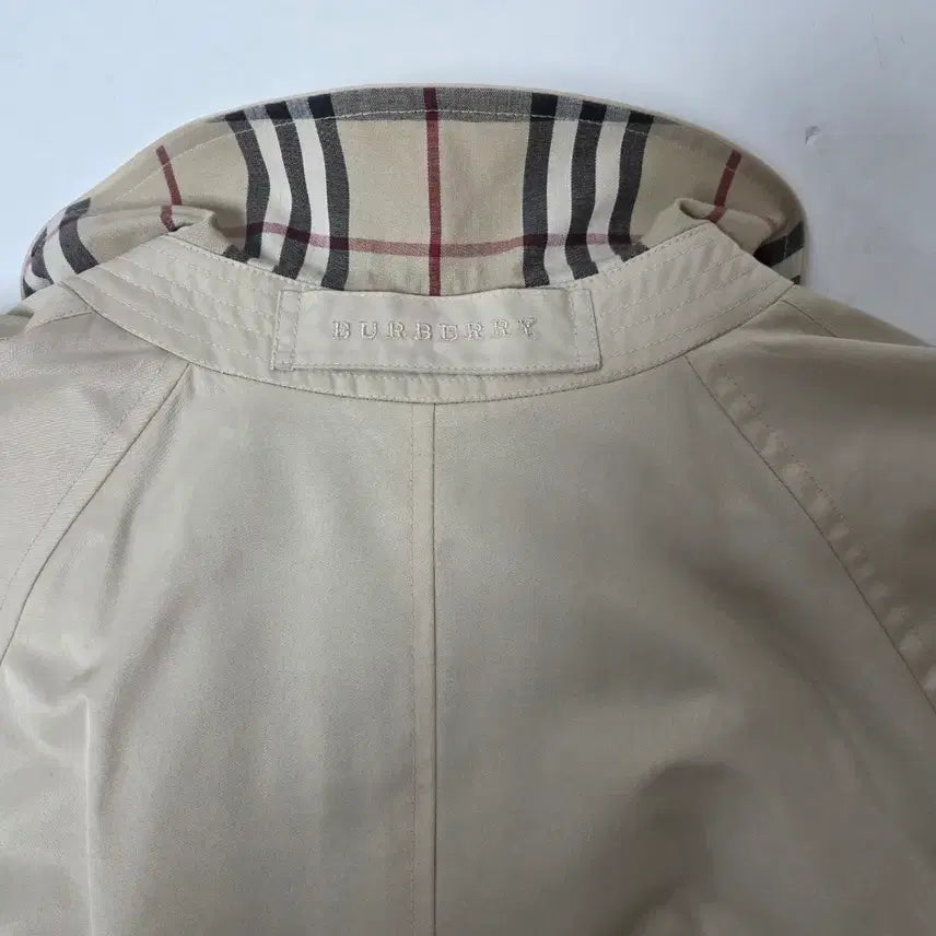 [BUNJANG] Burberry Trench Coat Light Beige (S) / 버버리 트렌치코트 오버핏 라이트베이지(S)