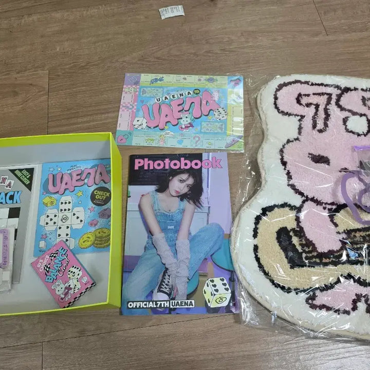 [BUNJANG] IU UAENA 7th Fanclub Goods / 아이유 유애나 7기 팬클럽 굿즈