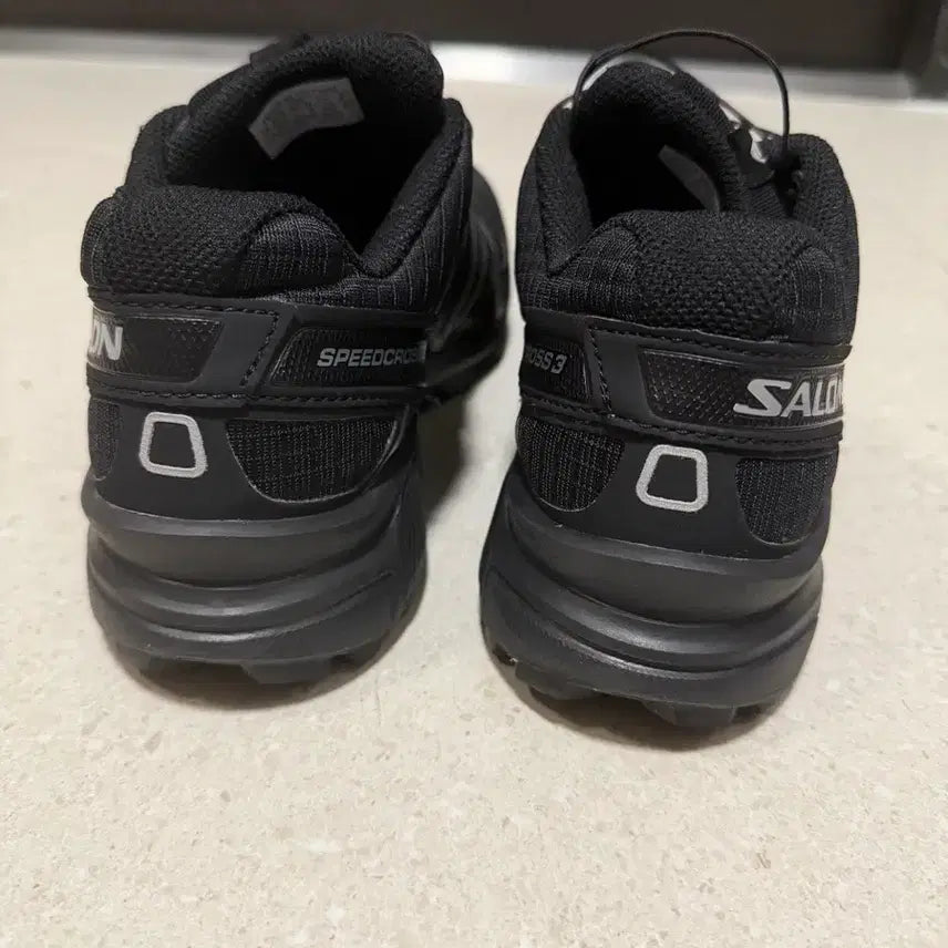 [SOLD OUT] 살로몬 스피드크로스3 블랙 운동화