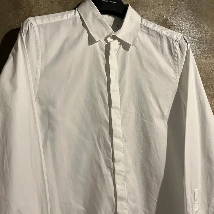 [BUNJANG] Series White Shirt / 시리즈 화이트 셔츠