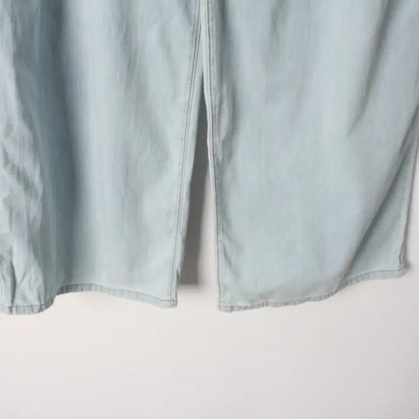 [BUNJANG] GU Jiyu Woman Denim Pants / GU 지유 우먼 데님팬츠 [WOMAN 24]