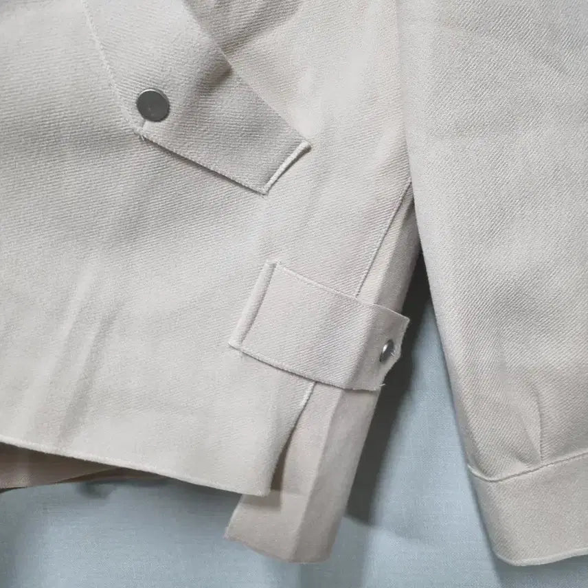 [BUNJANG] Beige Loose Fit Short Jacket / 베이지색 숏 자켓 66~작은77  루즈핏