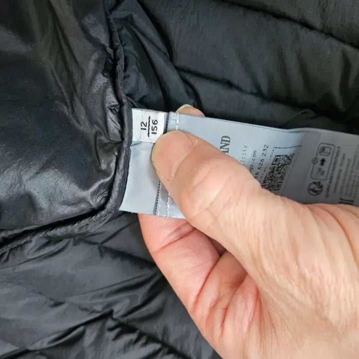 [BUNJANG] Stone Island Hooded Padded Jacket Black / 스톤아일랜드 후드 패딩 블랙