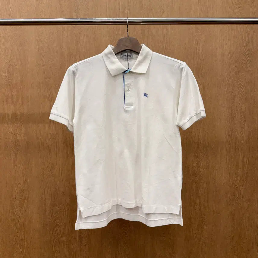[BUNJANG] Burberry Brit Embroidered Logo Regular Fit Polo Shirt / 버버리 브릿 자수 로고 카라 반팔 피케 티셔츠 레귤러핏 화이트