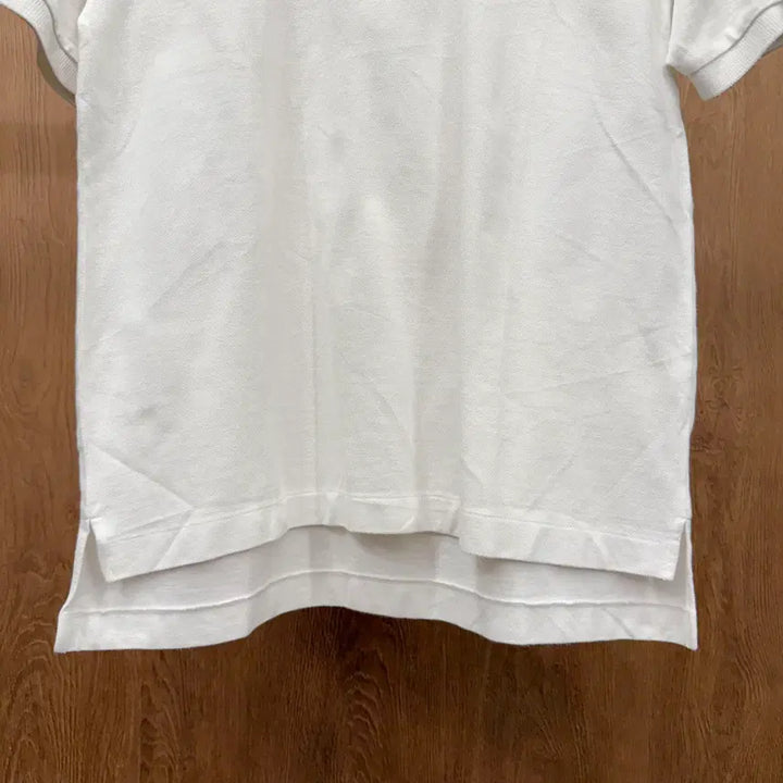 [BUNJANG] Burberry Brit Embroidered Logo Regular Fit Polo Shirt / 버버리 브릿 자수 로고 카라 반팔 피케 티셔츠 레귤러핏 화이트