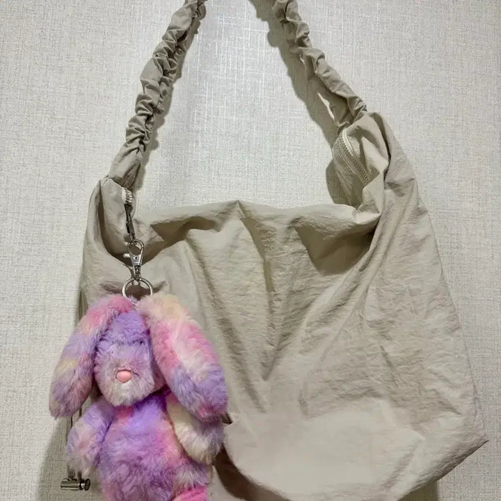 [BUNJANG] Beige Eco-Bag with Rabbit Keyring / 베이지에코백+키링 배송비포함 만원