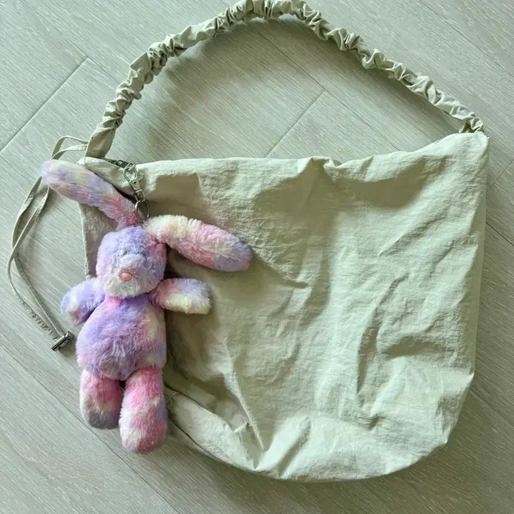 [BUNJANG] Beige Eco-Bag with Rabbit Keyring / 베이지에코백+키링 배송비포함 만원