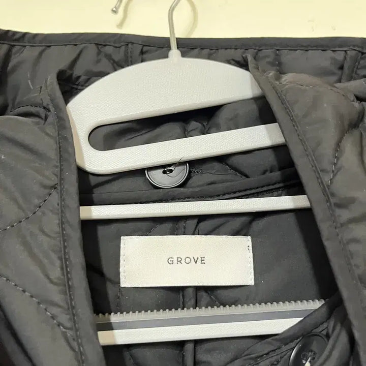 [BUNJANG] Grove Padded Poncho Cape Padded Coat / (F)grove 그로브 패딩 판초 케이프 패딩코트 망토