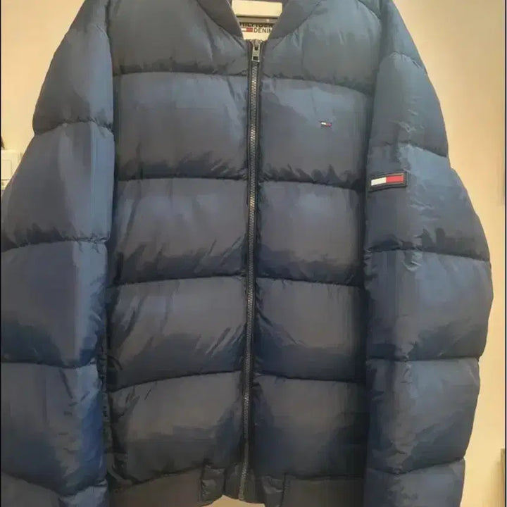 [BUNJANG] Tommy Hilfiger Navy Padded Jacket / 타미힐피거 네이비 패딩 / 타미힐피거 패딩 / 타미힐피거 자켓