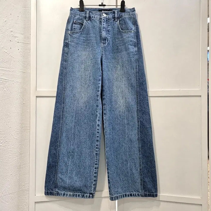 [SOLD OUT] 쥬시쥬디 와이드 데님 팬츠 26