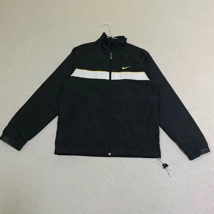 [BUNJANG] Nike Windbreaker Jacket / M 나이키 바람막이 N.1916