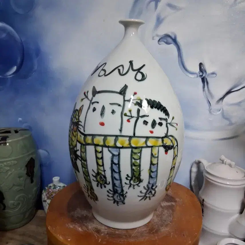 [BUNJANG] Joonggwang Ceramic Studio Angggyo Bottle Porcelain / 중광공방 앵꼬병 도자기
