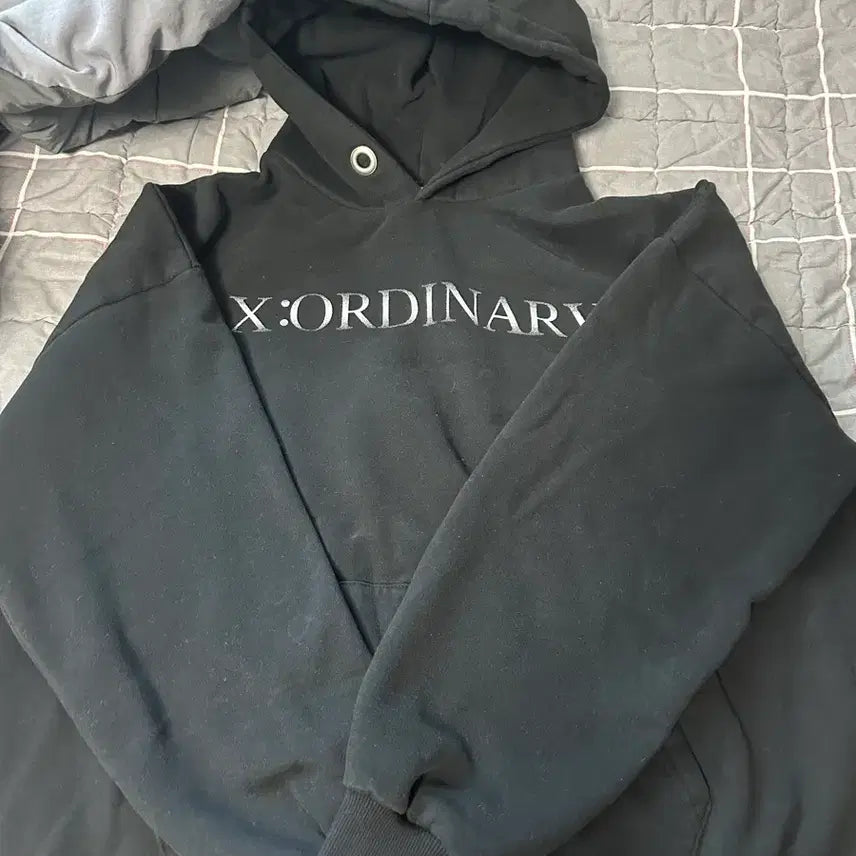 [SOLD OUT] 엑스오디너리 후드티