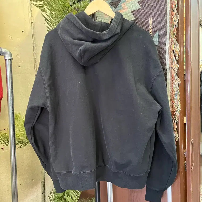 [BUNJANG] Setter Rivet Applique Pocket Logo Hoodie / 세터 리벳 아플리케 포켓 로고 후드티 