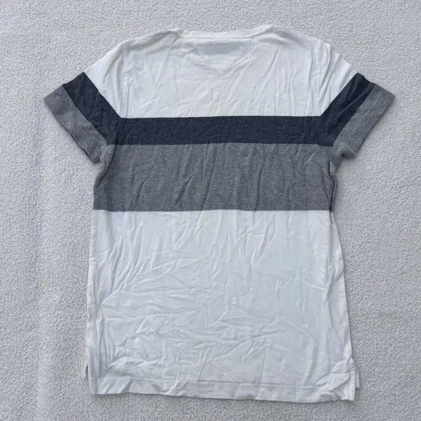 [BUNJANG] Tommy Hilfiger Short Sleeve T-shirt / S 타미힐피거 반팔 티셔츠 0304E