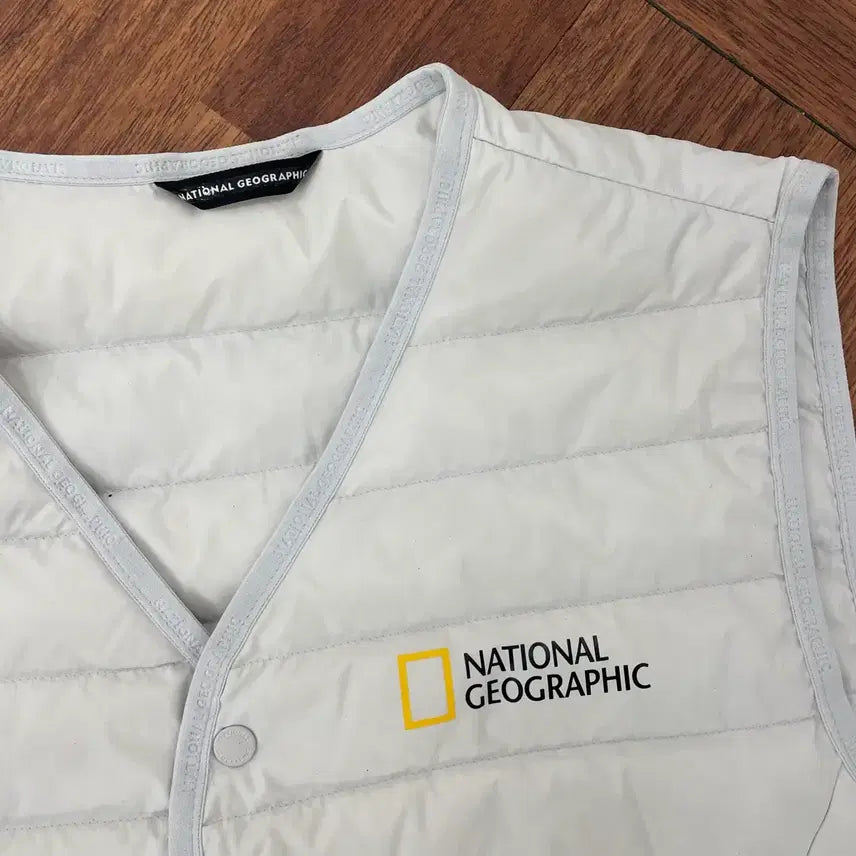 [BUNJANG] National Geographic Lightweight Padded Vest / 네셔널지오그래픽 경량 패딩조끼